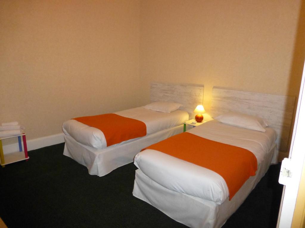 Hotel Trianon Vichy Habitación foto